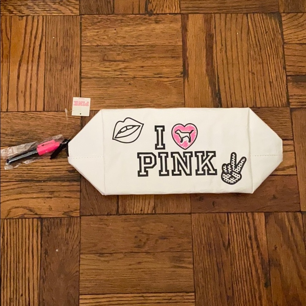 NWT Pink Victoria’s Secret  paper material case